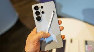 Galaxy S26 Ultra Doesn’t Have Built-in Qi2 Magnets