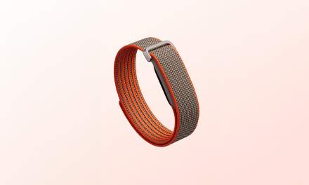 Steph Curry Gets a Special Edition Fitbit Air
