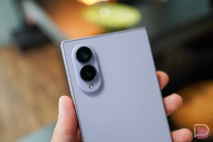 Google Makes It Super Easy to Switch From iPhone to Galaxy Z Fold 8