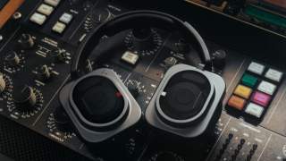 Nothing Headphone (1) Pro Available Today for $399