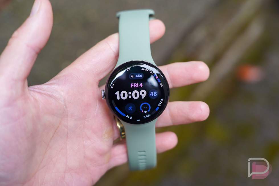 Pixel Watch 5 size comparison
